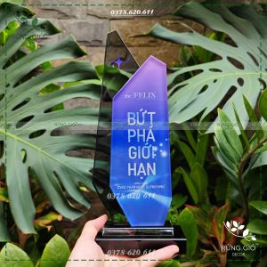 CÚP PHA LÊ GHÉP KHỐI - CUP MẪU 11 - PHA LÊ DÁNG DÀI