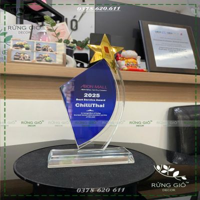 Mẫu cúp cánh buồm