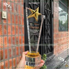 CÚP PHA LÊ KÈM NGÔI SAO VINH DANH – BIỂU TƯỢNG TỎA SÁNG CÚP PHA LÊ KÈM NGÔI SAO VINH DANH – BIỂU TƯỢNG TỎA SÁNG