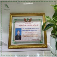 KHUNG VÀNG BẰNG KHEN – MẪU KHUNG TRUYỀN THỐNG, TRANG TRỌNG & Ý NGHĨA KHUNG VÀNG BẰNG KHEN – MẪU KHUNG TRUYỀN THỐNG, TRANG TRỌNG & Ý NGHĨA